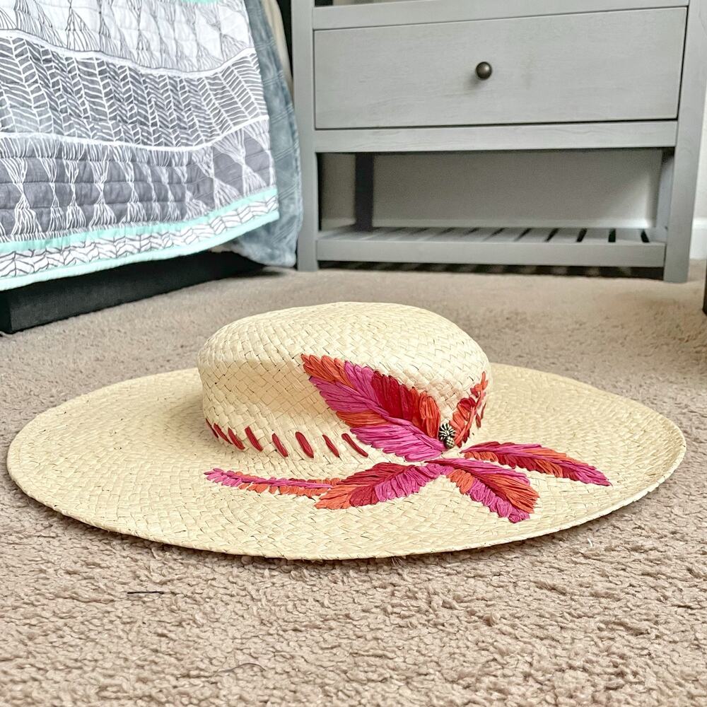 TOMMY BAHAMA Wide Straw Sun Hat w/ Paper Floral Design & Brass Pineapple Pin